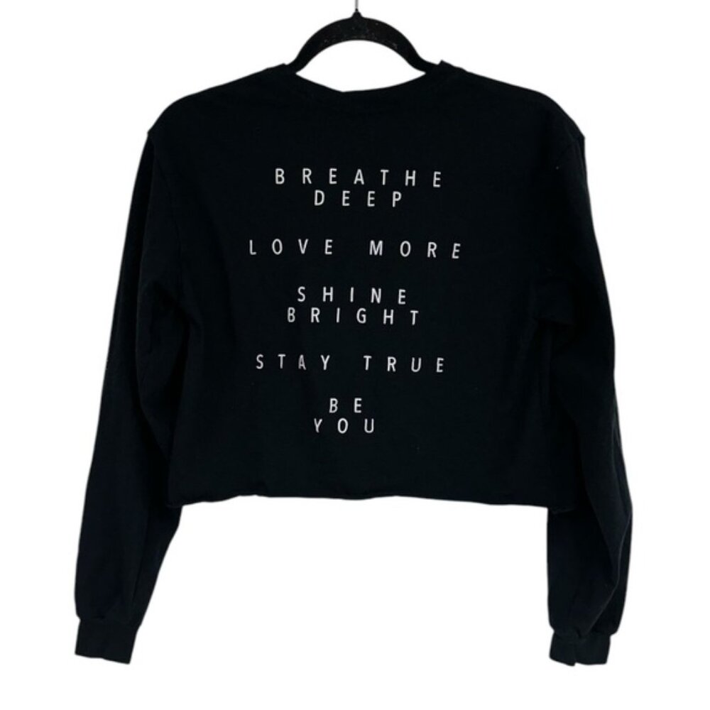 Cold Crush Moon Stages Celestial Black Crop Top Shirt Size M Women's. NWOT